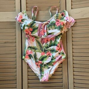 Size L One Piece Bathing Suit